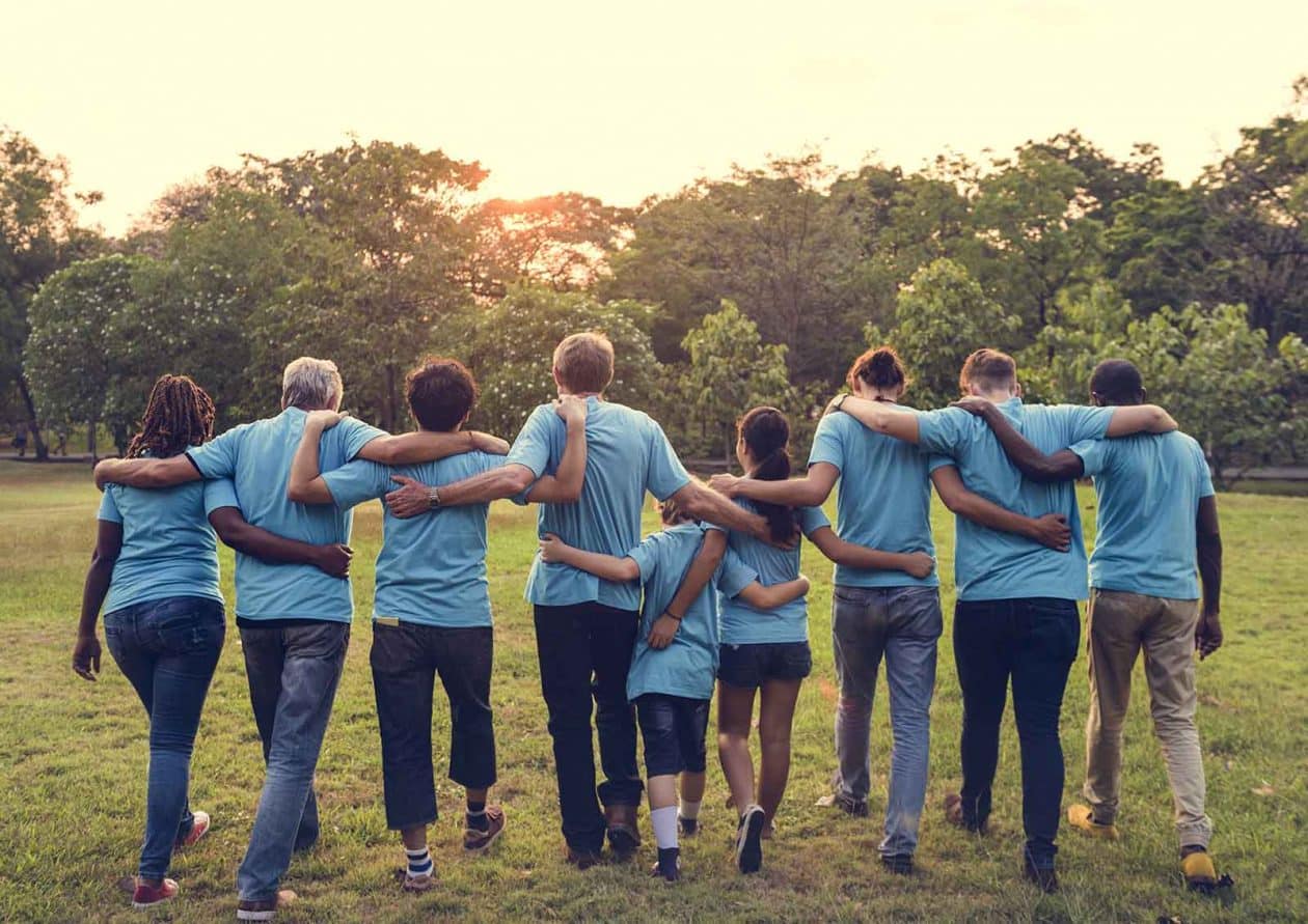 Qu&rsquo;est-ce que le Volontariat international en administration (VIA) ? Tout savoir